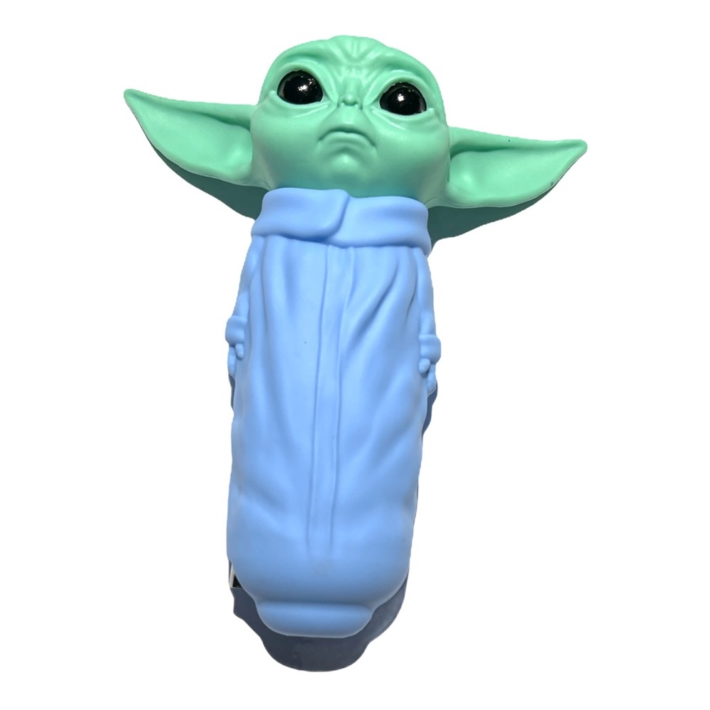 Baby yoda straw tool. Baby blue